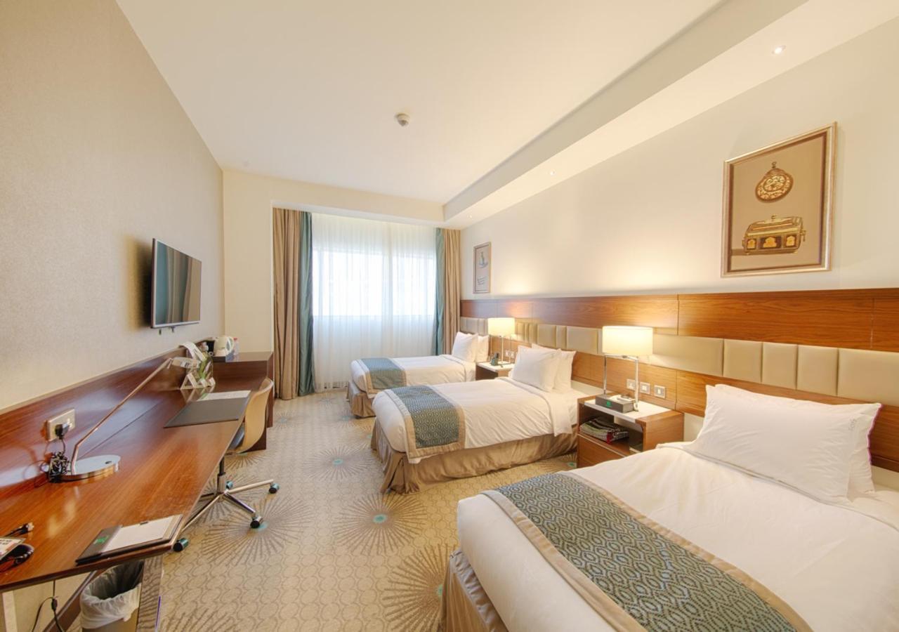 Chambre Triple Standard avec Vue sur la Ville